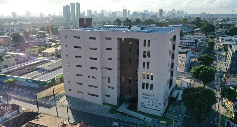 foto panorâmica do TRE-PB