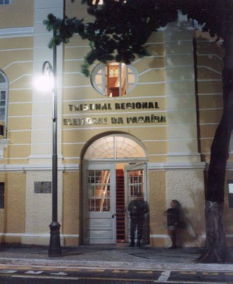 sede na Rua Rodrigues de Aquino